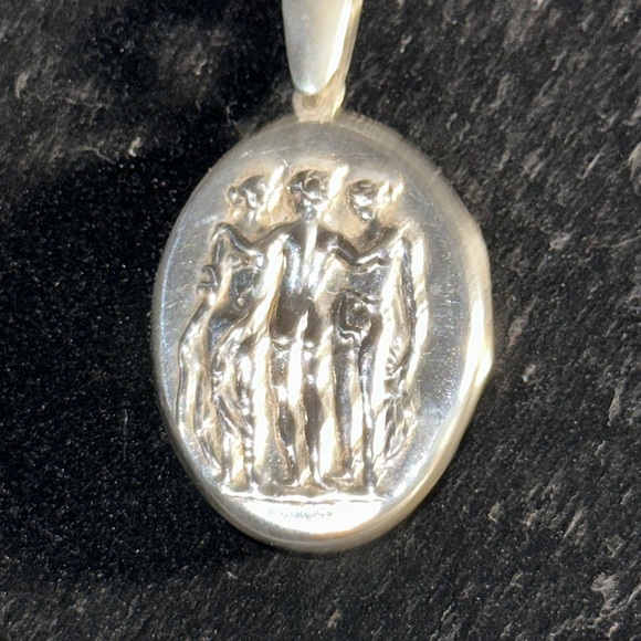 Shannon Len Necklace - Picture 2 of 10